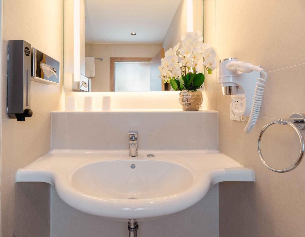 Plaza Inn Koeln Pulheim Ngoại thất bức ảnh