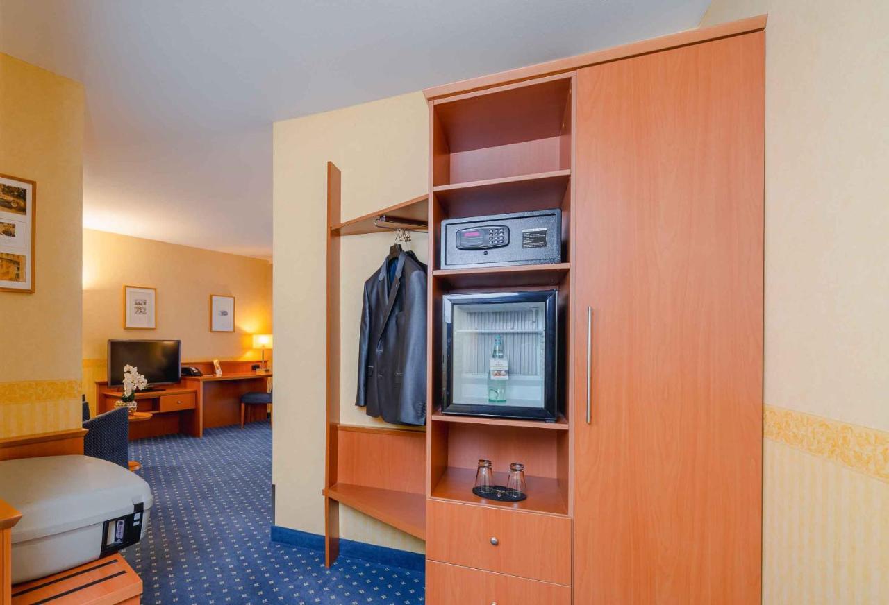 Plaza Inn Koeln Pulheim Ngoại thất bức ảnh