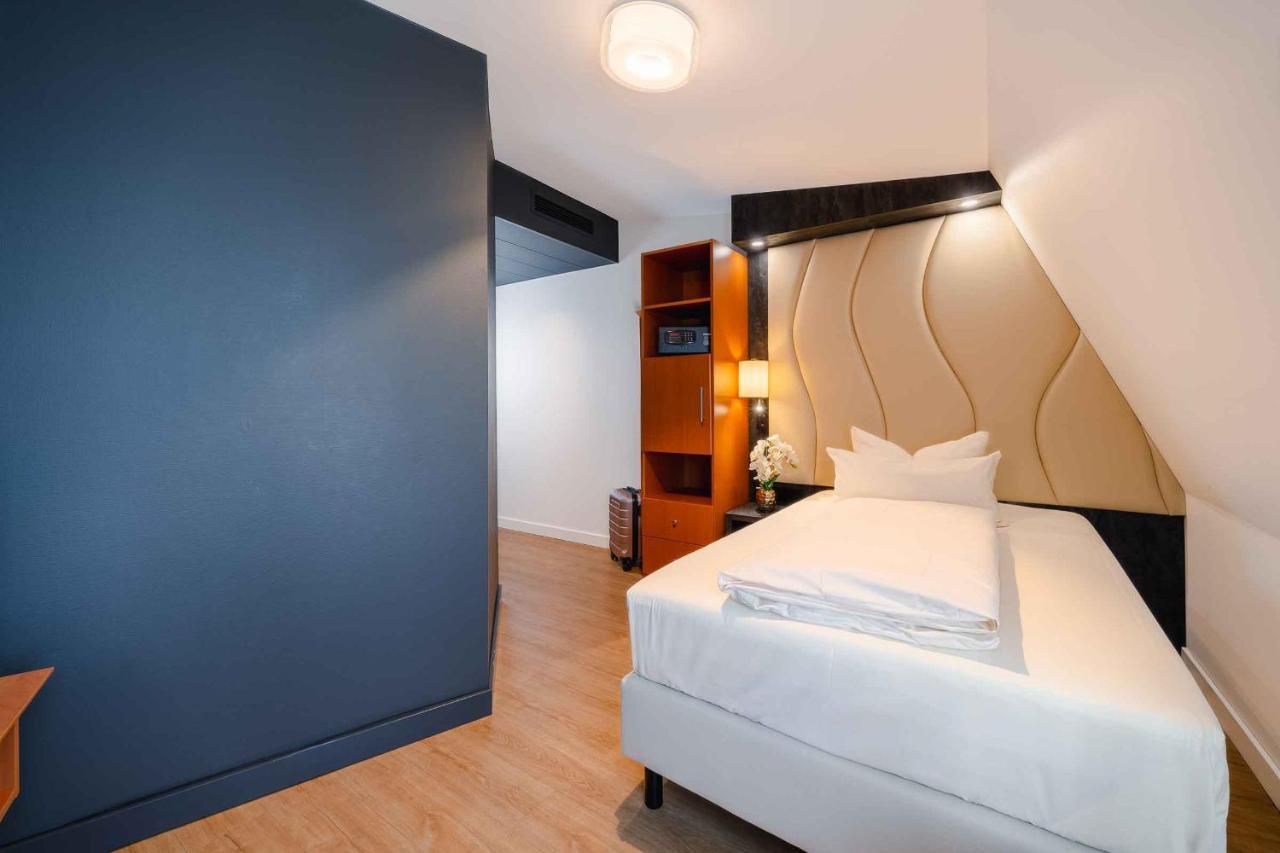 Plaza Inn Koeln Pulheim Ngoại thất bức ảnh
